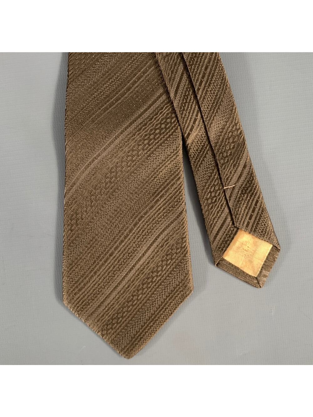 ISSEY MIYAKE Brown Jacquard Silk Tie